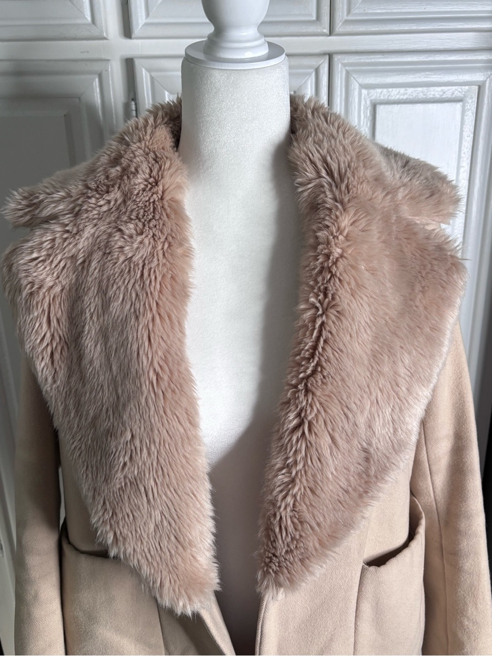Zara Basic Wool Blend Coat Faux Fur Shawl Collar Beige Patch Pocket XS - Picture 8 of 9